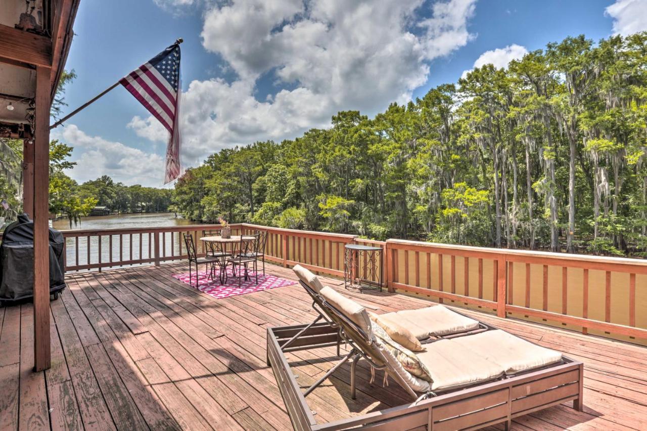 Waterfront Karnack Home With Boathouse And Deck! Luaran gambar